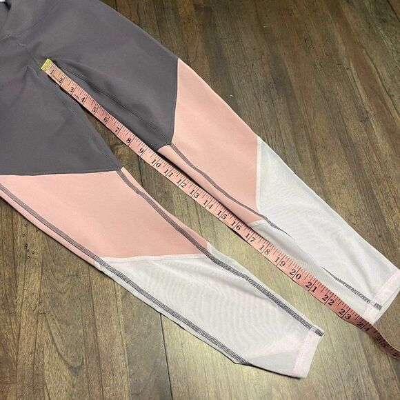 Fabletics Zone Powerhold 7/8 Leggings - Picture 9 of 9
